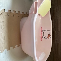 ベビーバス　キティちゃん　リッチェルの画像