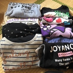 子ども服の画像
