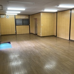 駐車場付き戸建てオフィス約60㎡。事務所、学習塾、マッサージ、ネイル サロン、倉庫、隠れ家等。シャワー付 - 賃貸（マンション/一戸建て）