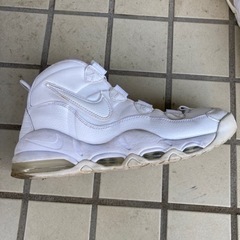NIKEエアアップテンポの画像