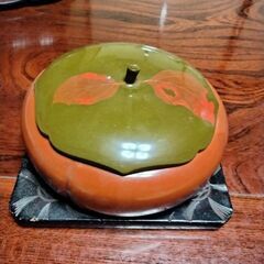 お菓子入れと和おぼん