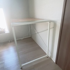デスク　ホワイトカラー×ナチュラルデザインの画像