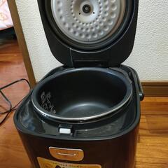 炊飯器の画像