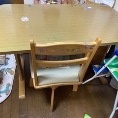 ニトリ　ダイニングセット　椅子4脚セット　の画像