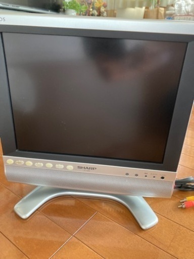 液晶テレビ