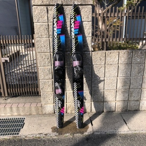 夏までに水上スキーかっこよく決めよう❣️