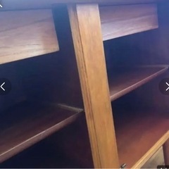 お値下げ❗️meredew furnitureサイドボードチェストの画像