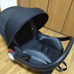 ★美品★ベビーシート オーカファーストキャリーⅢ