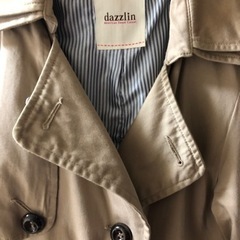 dazzlinトレンチコートの画像