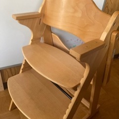 子ども椅子　の画像