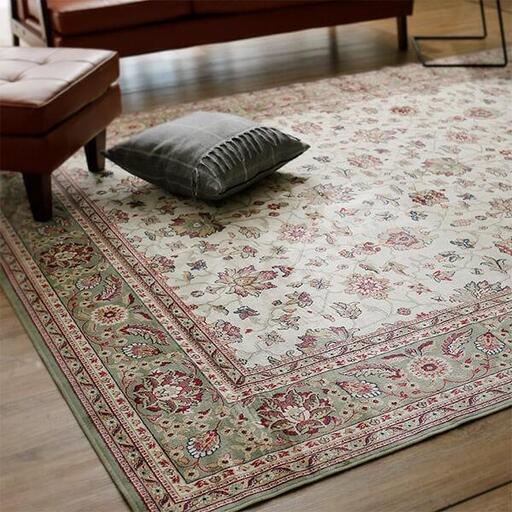 【お取引予定あり】カーペット　滑り止めつき　ペルシャ絨毯風　130×190　ベルギー産　ペルシャ風　長方形　フラワー柄　アイボリー × グリーン