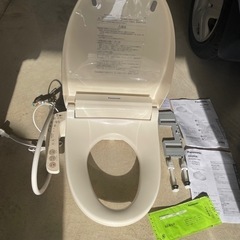 【お取引中】ウォシュレット　美品　Panasonic CH941SPF