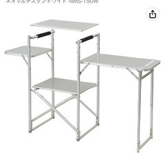 キャンプ用品　タープ　テーブル