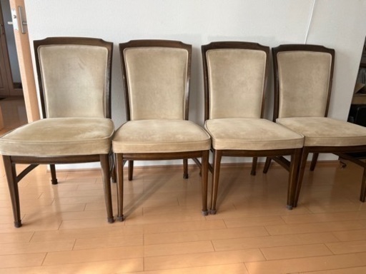 ダイニングチェア　カリモク家具domani 5脚
