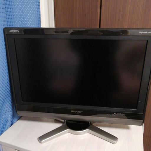 テレビ　AQUOS　　20型