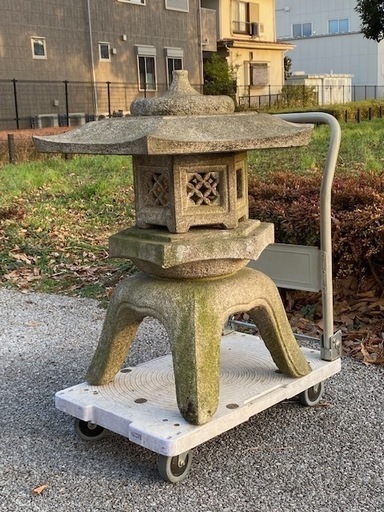 逸品 時代 石灯篭 石灯籠 立灯篭御影石雪見出雲来待灯篭道祖神石仏庭園庭石坪庭鑑賞オブジェ茶人古田織部古民具盆栽蹲