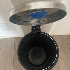 【受け渡し予定】ゴミ箱の画像