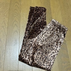 ★ キッズ、豹柄、パンツ、ズボン、120~ 130★の画像