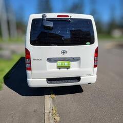 平成27年1月登録４型200系ハイエースの画像