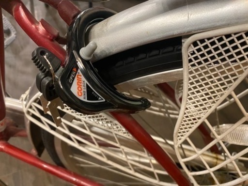 タイヤ新品！【ブリヂストン】26インチ自転車　ワインレッド