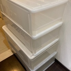 今日3/23か明日3/24に引き取っていただける方限定 収納ケース4つ