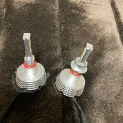 値下げしました　　　H3   6000ケルビン　LED