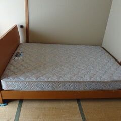 【中古ベッド】　取りに来て頂ける方限定でお願いします。の画像