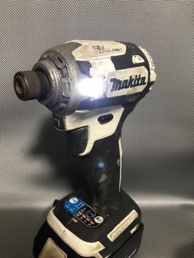 マキタ 18V インパクトドライバー　TD171D 600027