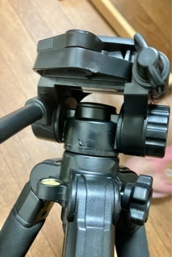 JJCービデオカメラの三脚