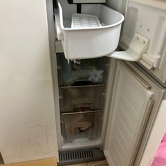 シャープ　 sjsv40j 401ℓ冷蔵庫の画像