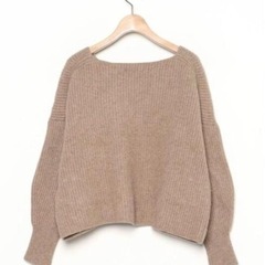 URBAN RESEARCHアーバンリサーチ【美品】ウールコクーンVネックニット●ベージュの画像