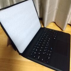 ipad(第９世代)用　キーボード一体型ケースの画像