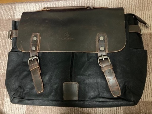 【新品未使用】バイク用　バッグ　大容量　牛革　黒色