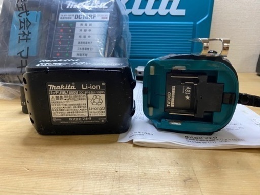 中古 マキタ　TW300D 18V インパクトレンチ　セット