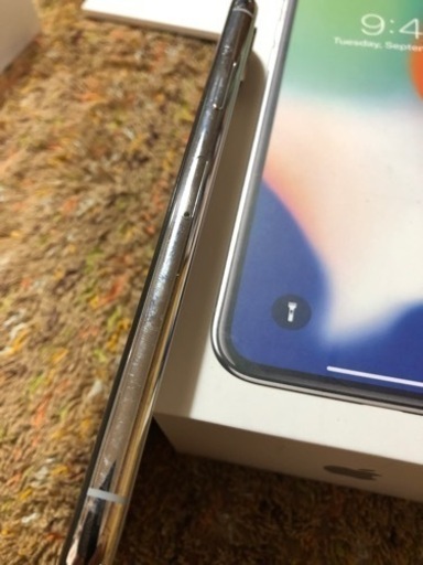 iPhone x  64GB SIMロック解除済
