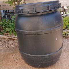 雨水タンク黒幅広160L、メダカ、園芸、農業、の画像