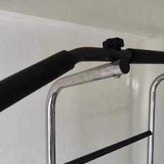 懸垂器　ぶら下がり健康器　懸垂バー　筋トレの画像