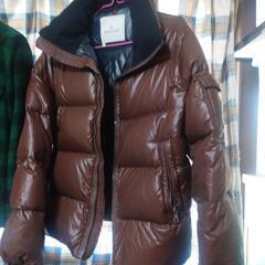 取引中　㉔　MONCLER ダウンジャケット