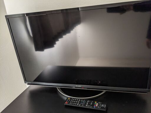 SHARP（シャープ）　AQUOS　LC-32W5　2018年製