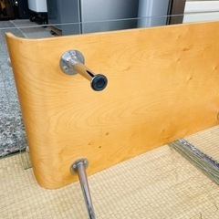 【オシャレ🎶】ガラステーブル　T-GARAGEの画像
