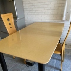 🌸大塚家具　ダイニングテーブル　デザイナーズ家具　超可愛いですよ☺️の画像