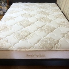 A664♠️キングスダウンマットレスとマホガニーベッドボード ダブルサイズ A664♠️キングスダウンマットレスとマホガニーベッドボード ダブル