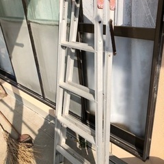 取引決定　4段脚立