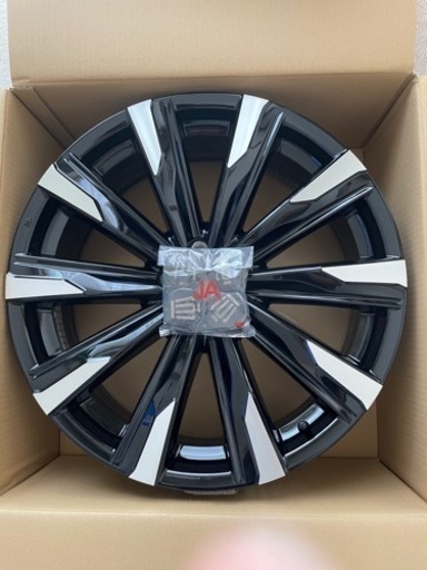 クラウンクロスオーバー　2.4 RS Advanced純正ホイール