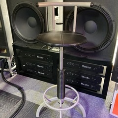 安い！綺麗！回転式チェア(高さ調整可能) の画像