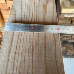20本　6,000円‼️　構造用LVB 杉　30×105×2780mm    の画像