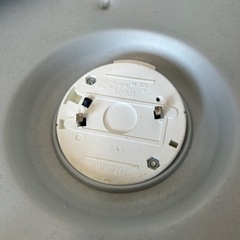 ２点セット　HITACHI  LED天井照明　大・小　各ひとつの画像