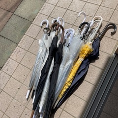 傘色々あります。