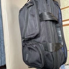 収納力、3ウェイ使用のバッグの画像