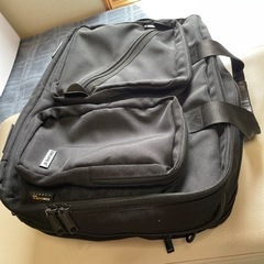 収納力、3ウェイ使用のバッグ
